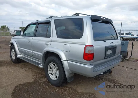 2000 Toyota 4Runner Limited V6 from USA, damaged, VIN JT3GN87R3Y0146850